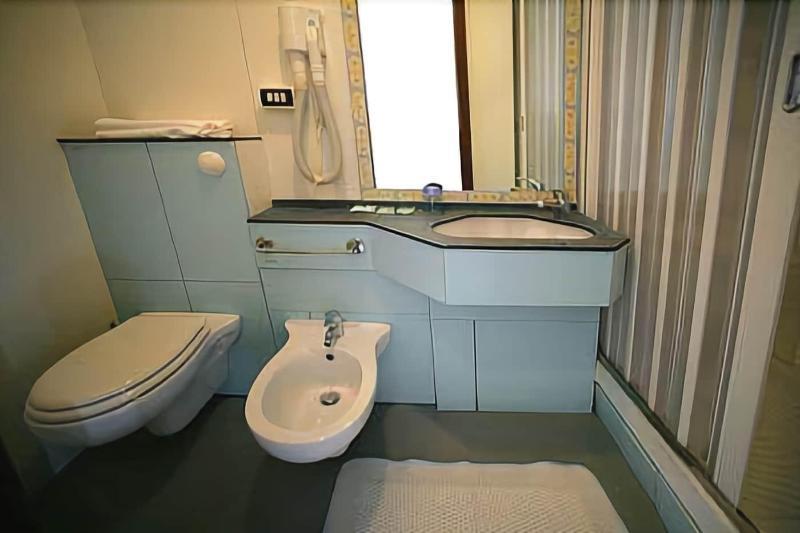 Hotel Fernanda Rapallo Luaran gambar